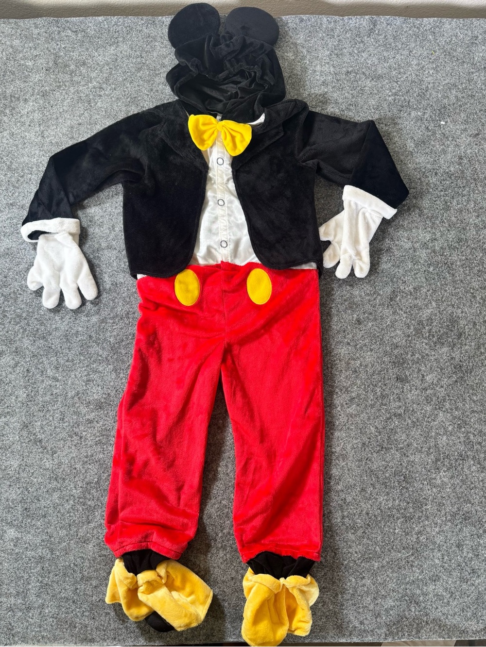 Disney Mickey Mouse Costume 4T 5T Plush Halloween Outfit Rare HTF